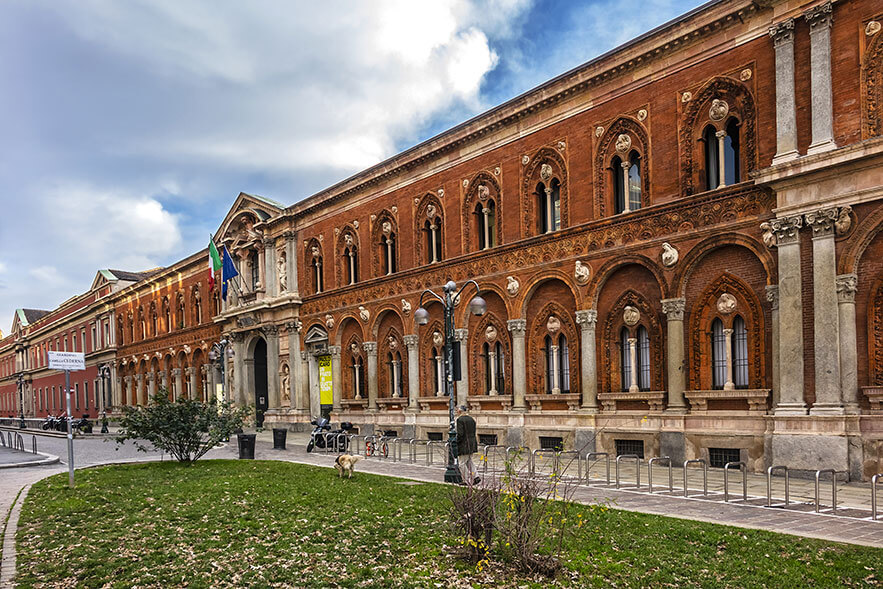 Universitas Global Terbaik untuk Mikrobiologi di Italia